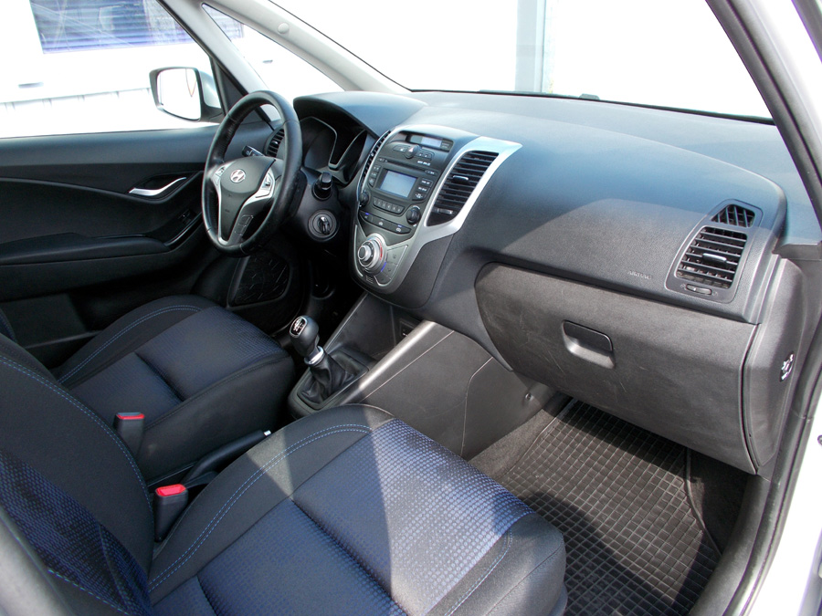 HYUNDAI iX20 1.4 CVVT Europe | EUR 7.650,--