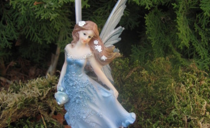 Maholiss - <p><strong>Zauberhafte Elfe Mira</strong></p><p><strong>ca. 22 cm mit Flügel</strong></p>